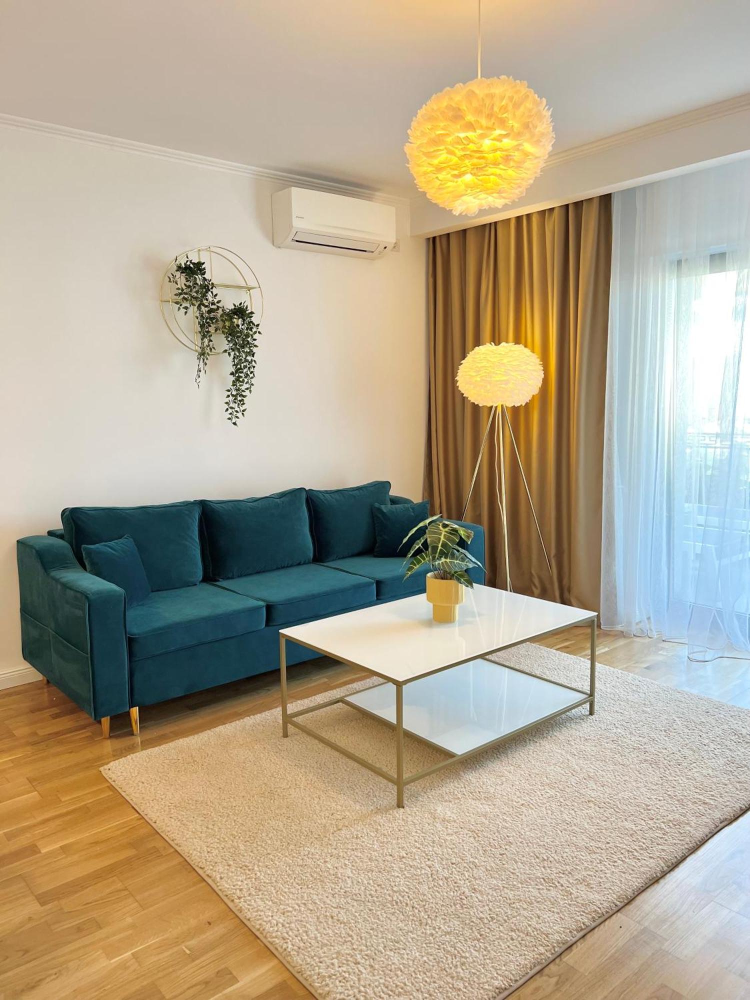 Krystal Boutique Mansion Hotel Hunedoara Exterior photo